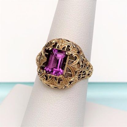 Picture of Art Deco Era 10K Gold Filigree & Amethyst Ring