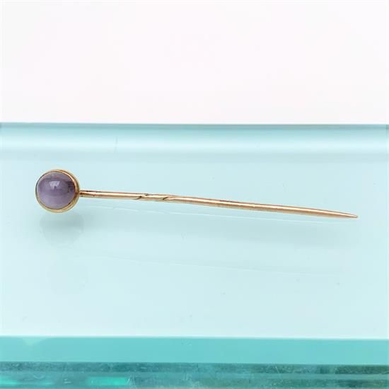 Picture of Vintage 14K Gold & Natural Pale Grey-Blue Star Sapphire Stick Pin