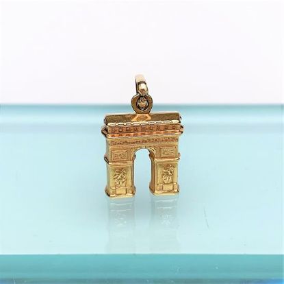 Picture of Vintage 18K Gold L'Arc De Triomphe Paris, France Charm/Pendant