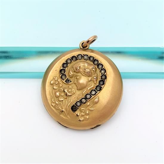 Picture of Art Nouveau Era Gold Filled Gibson Girl Themed Locket With Paste Details & Original Photo Inside