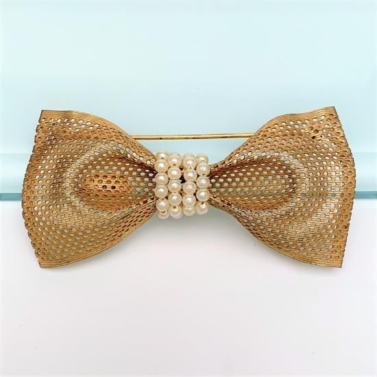 Picture of Vintage Miriam Haskell Bow Brooch With Faux Pearl Accents