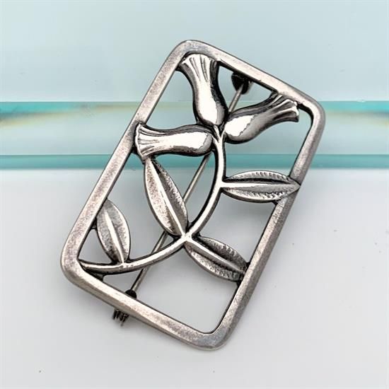 Picture of 1940'S Eiler & Marloe (Denmark) Sterling Silver Flower Brooch, Style #254