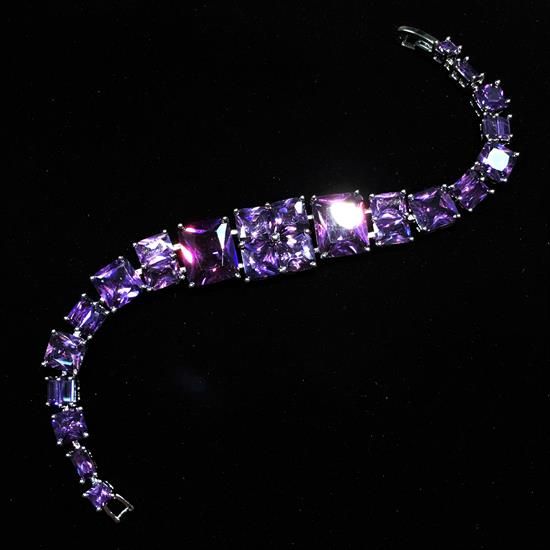 Picture of Qsi Bracelets -,graduated Amethyst Purple Square Cz Bracelet. 6.9" Long, .55" Wide