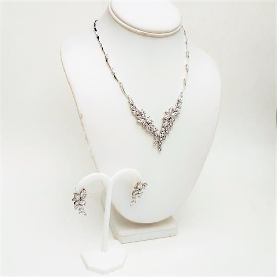 Picture of Qsi Sets -,marquis Cut Cz Fall Of Leaves Necklace & Earring Set. Earrings Measure 1.25" Long. Necklace Measures 18" Long