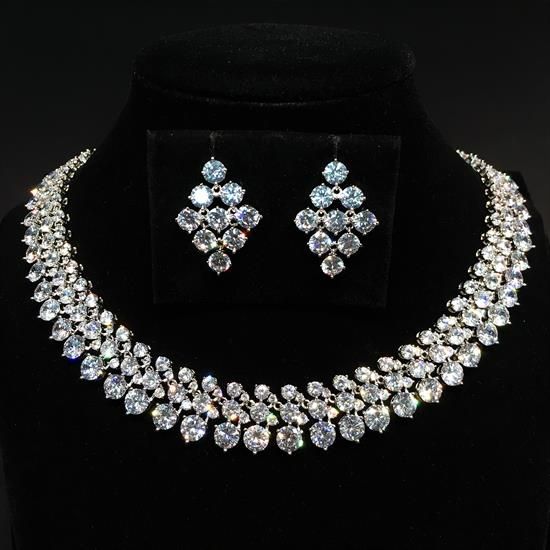 Picture of Qsi Sets -,clear Round Cut Cz Necklace & Earring Set. 16.2" Long, .65" Wide Necklace. 1" Long, .75" Wide Earrings