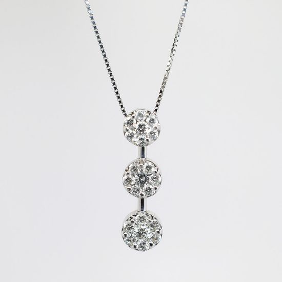 Picture of 14K White Gold Diamond Drop Pendant Necklace