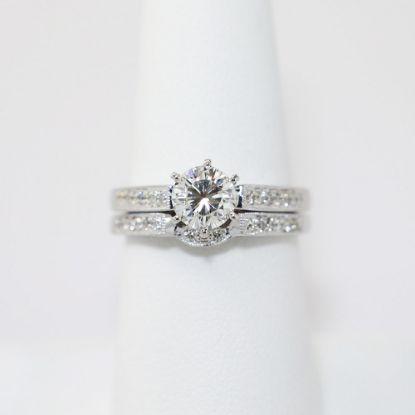 Picture of 14K White Gold Round Brilliant Cut Diamond Two Piece Bridal Ring Set
