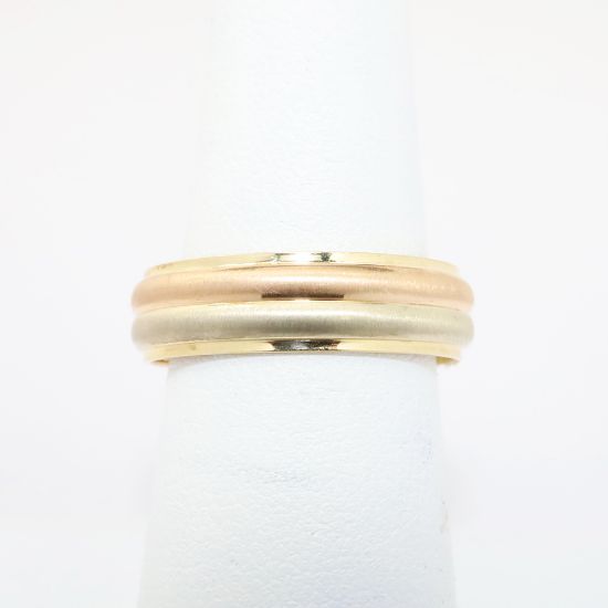 Picture of 14k Tri-Colored Gold Band Style Ring