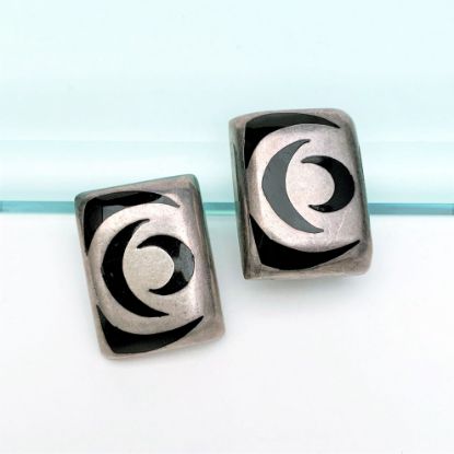 Picture of Vintage Taxco Sterling Silver & Black Onyx Clip-On Earrings