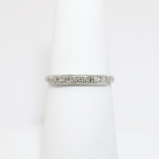 Picture of Vintage Art Deco 18k White Gold & Diamond Wedding Band