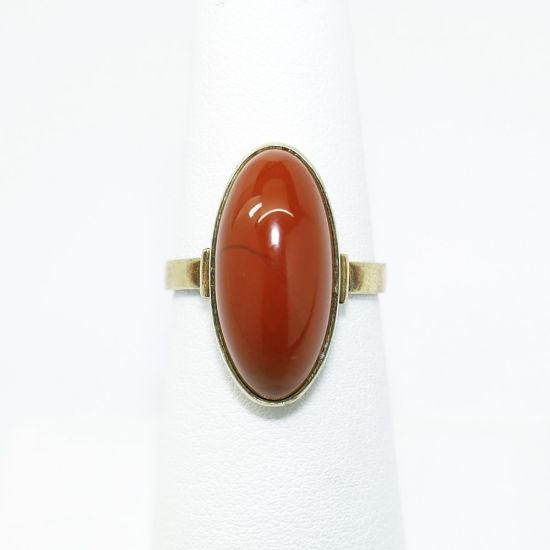 Picture of Antique Victorian Era 9ct (9k) Gold & Red Jasper Cabochon Ring