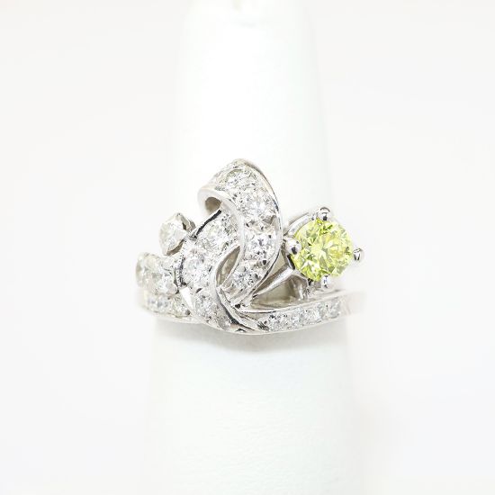 Picture of Fancy Intense Yellow Color Diamond Ring, Platinum