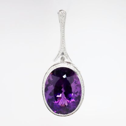 Picture of 14K White Gold 165.6ct Oval Amethyst Pendant with Diamonds