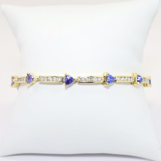 Picture of 14k Yellow Gold, Tanzanite & Diamond Cluster Bracelet