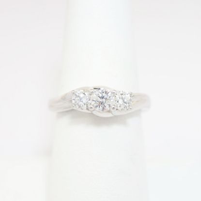Picture of 10k White Gold & Three Stone Round Brilliant Cut Diamond Engagement Ring
