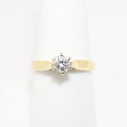 Picture of 14k Yellow Gold & Round Brilliant Cut Diamond Solitaire Engagement Ring