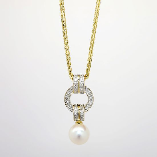 Picture of Cultured Pearl and 0.30ct Diamond Pendant Necklace, 14k Yellow Gold