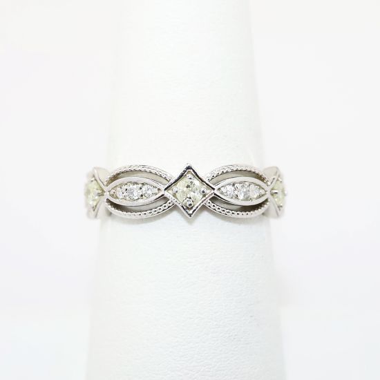 Picture of 0.31ct Diamond Band in 14k White Gold