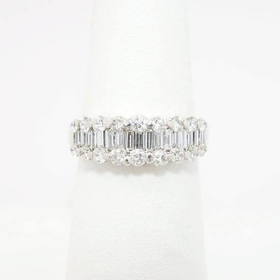 Picture of 1.25ct Baguette Cut Diamond Ring in 14k White Gold