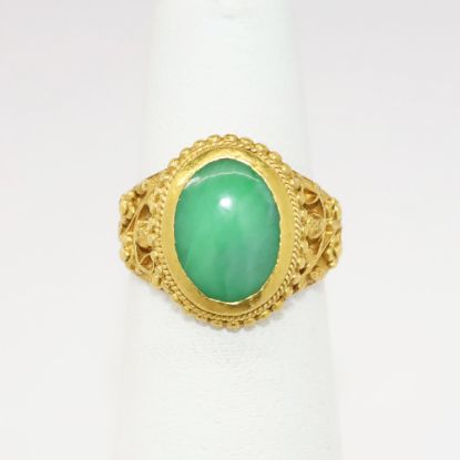Picture of Vintage Chinese Export 22k Gold & Bezel Jet Jade Floral Design Ring