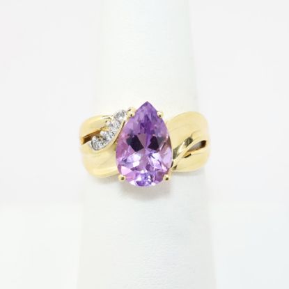 Picture of 14k Yellow Gold, Pear Cut Amethyst & Diamond Accent Ring