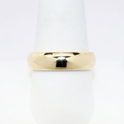 Picture of 14k Yellow Gold, 6mm Half-Round Comfort Fit Men's Wedding Band, US Size 10