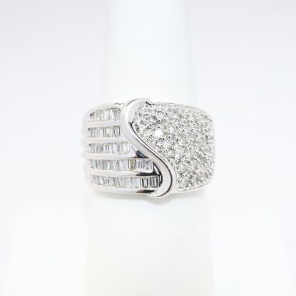 Picture of 14k White Gold, Baguette and Round Cut Diamond Ring