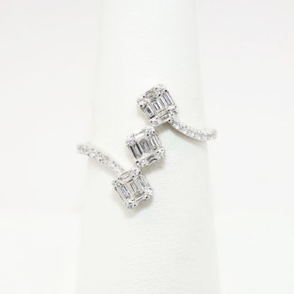 Picture of 18k White Gold & 0.57ct Baguette Cut Diamond Ring