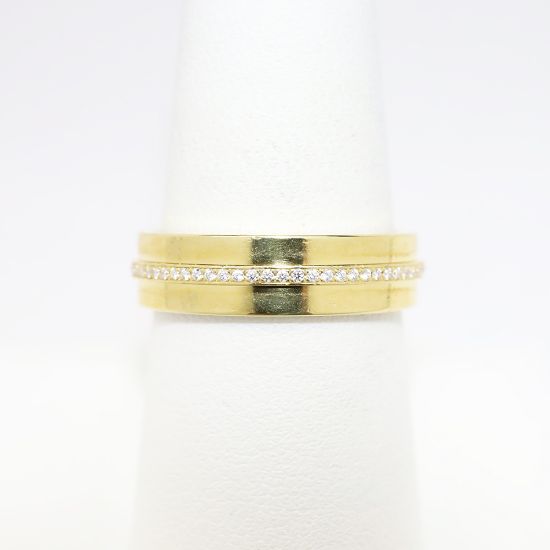 Picture of Tiffany & Co. 18k Yellow Gold & Diamond Band Ring