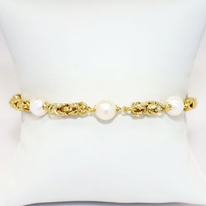 Picture of 14k Yellow Gold & Triple Pearl Byzantine Chain Bracelet