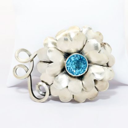 Picture of Vintage 1940's Signed Hobé Sterling Silver & Turquoise Rhinestone Flower Brooch