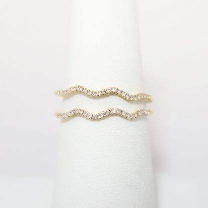 Picture of 14k Yellow Gold & 0.20ct Diamond "Wave" Ring