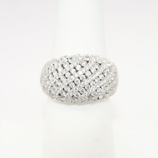 Picture of 18k White Gold & Pavé Set Diamond Dome Ring