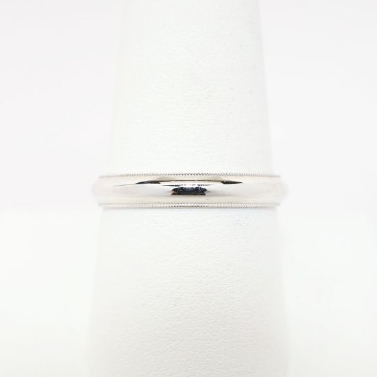 Picture of Men's 14k White Gold Narrow Wedding Band with Milgrain Edges