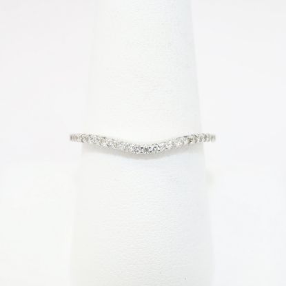 Picture of 14k White Gold & Diamond Lightly Contoured Wedding Band