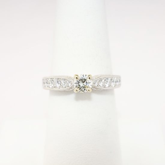 Picture of 18k White Gold Diamond Engagement Ring with Side Mounted Diamond Accents