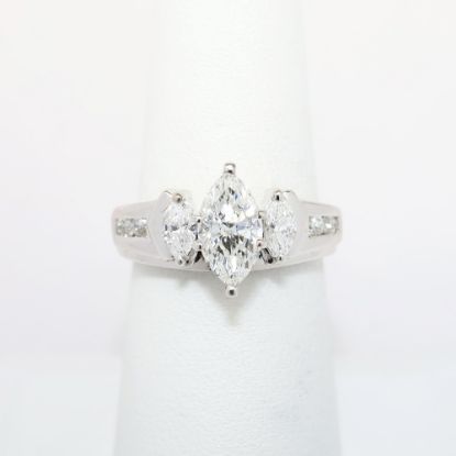 Picture of 14k White Gold & Marquise Cut Diamond Bridal Ring Set