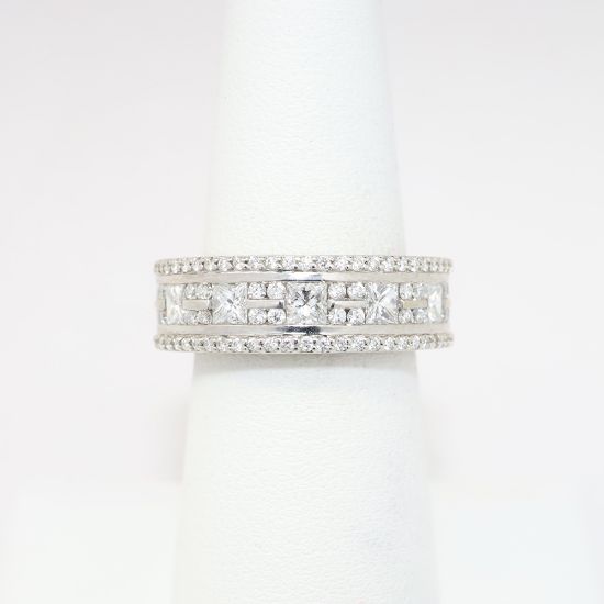 Picture of 14k White Gold & 4.00ct Diamond Cluster Eternity Ring