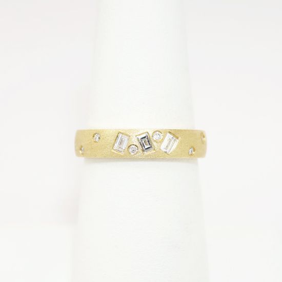 Picture of Confetti Collection Brushed 14k Yellow Gold & Diamond Ring