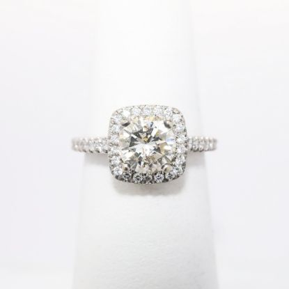 Picture of 14k White Gold & Round Brilliant Cut Diamond Ring with Squared Halo