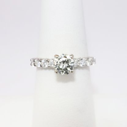 Picture of 14k White Gold & Round Brilliant Cut Diamond Solitaire Engagement Ring