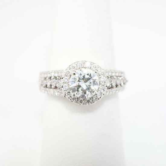 Picture of 14k White Gold & Round Brilliant Cut Diamond Halo Ring