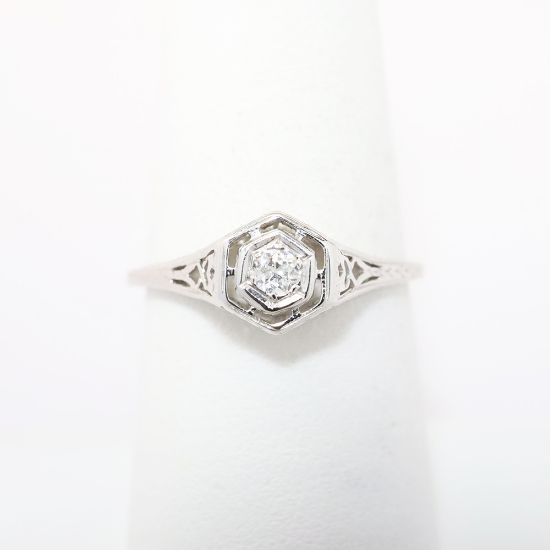 Picture of Antique Art Deco Era 18k White Gold Filigree & Diamond Solitaire Ring