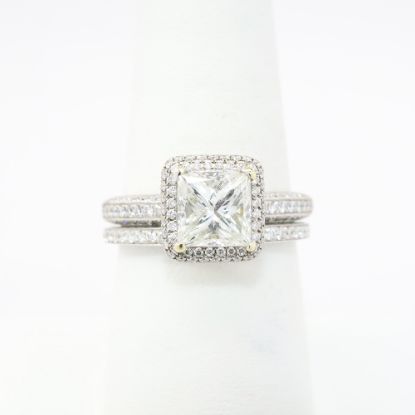 Picture of 18k White Gold & GIA Certified Square Brilliant Cut Diamond Halo Bridal Ring Set