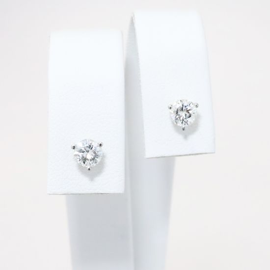 Picture of Platinum & Round Brilliant Cut Diamond Solitaire Stud Earrings