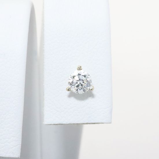 Picture of 14k White Gold & Round Brilliant Cut Diamond Solitaire Earring