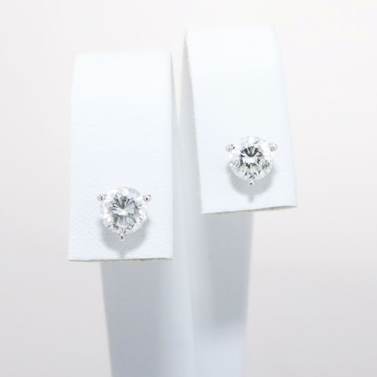 Picture of 14k White Gold & 1.52ctw Round Brilliant Cut Diamond Solitaire Earrings