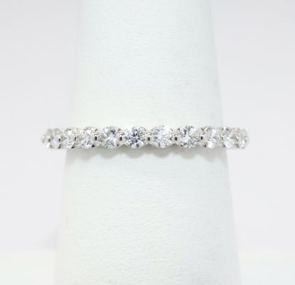 Picture of 14k White Gold & Diamond Wedding Band