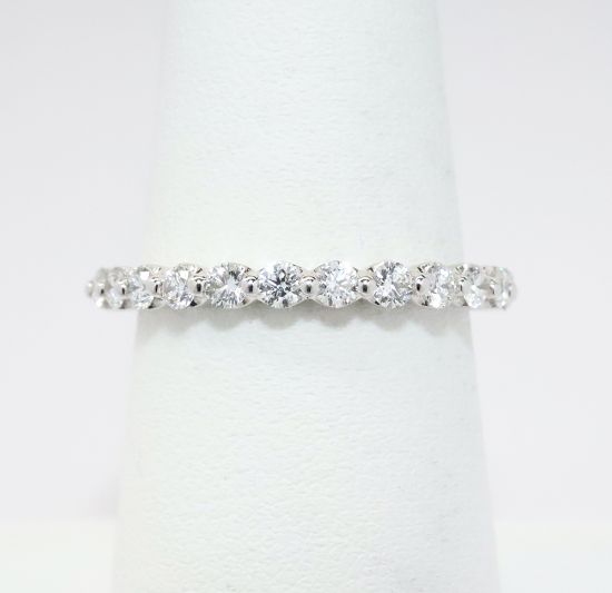 Picture of 14k White Gold & Diamond Wedding Band