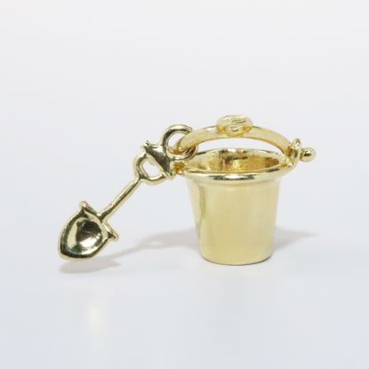 Picture of 14k Yellow Gold Sand Pail and Shovel Charm